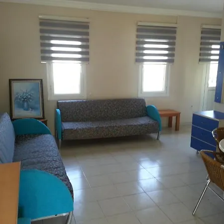 Roadhouse Apart-hotel