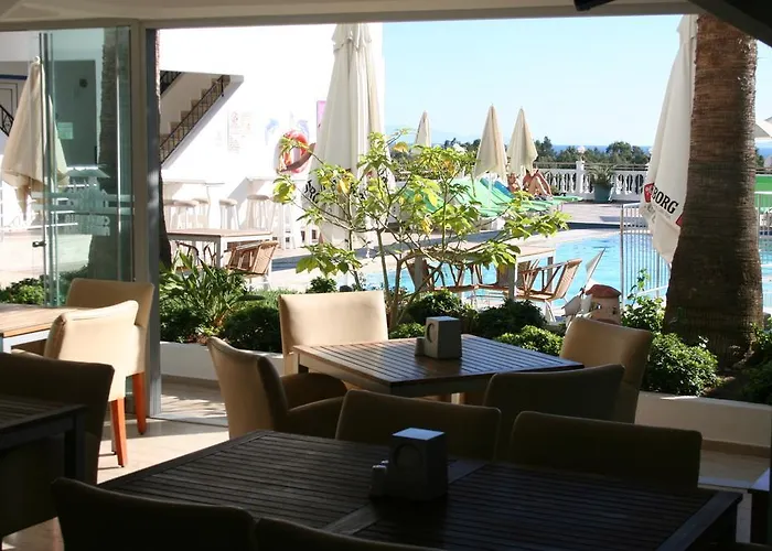 Apart Otel Roadhouse 2*