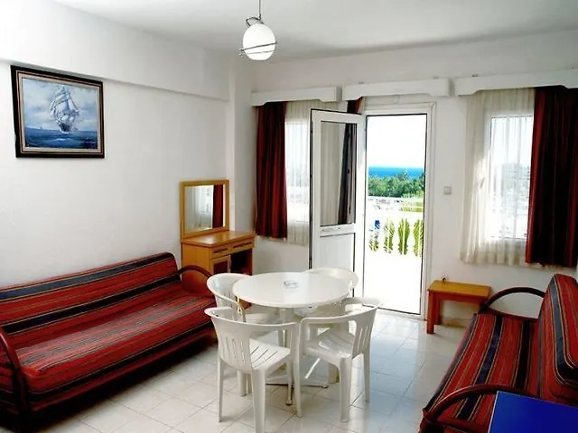 Roadhouse Apart Otel