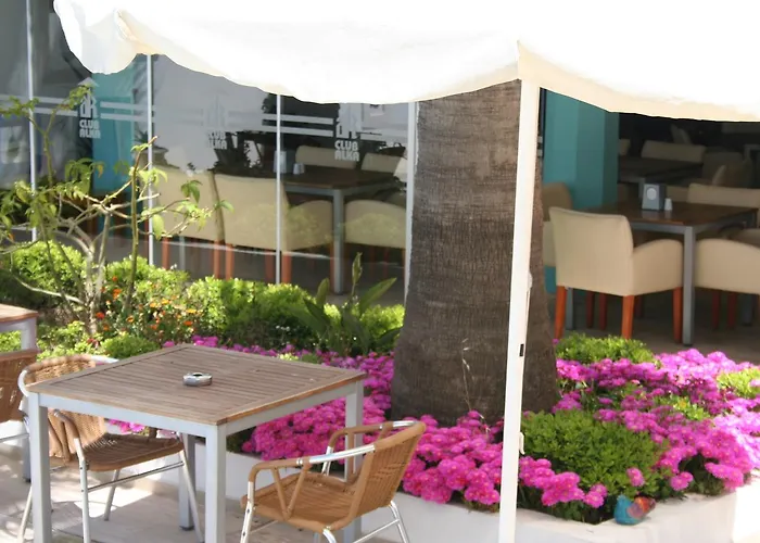 Apart Otel Roadhouse 2*