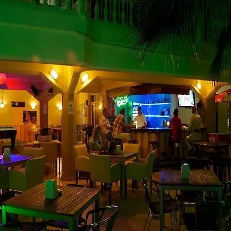 Aparthotel Roadhouse Gümbet