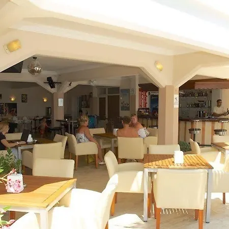 Roadhouse Aparthotel Gümbet